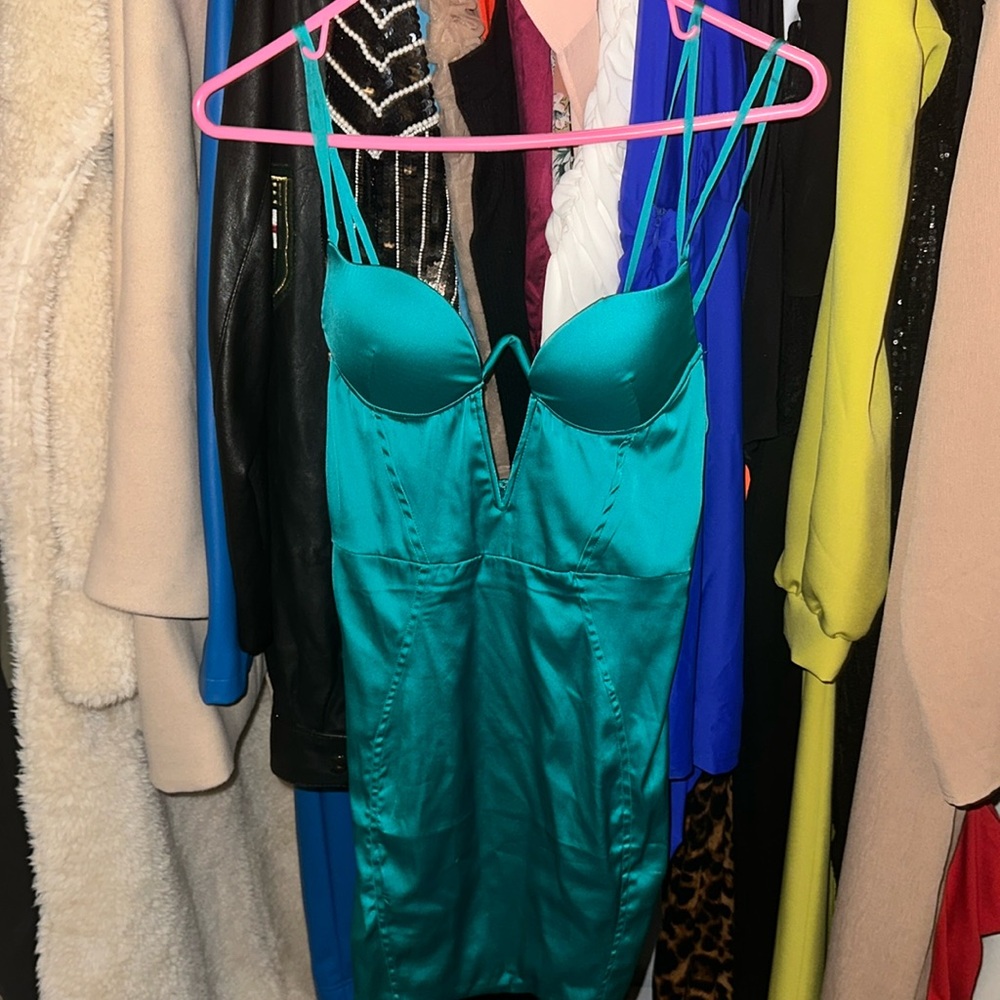 Oh Polly hope turquoise dress in size 2. Thin straps and small V. Party dress.